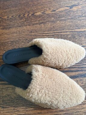 Jenni Kayne Tan Shearling-Texture Slip-On Mules